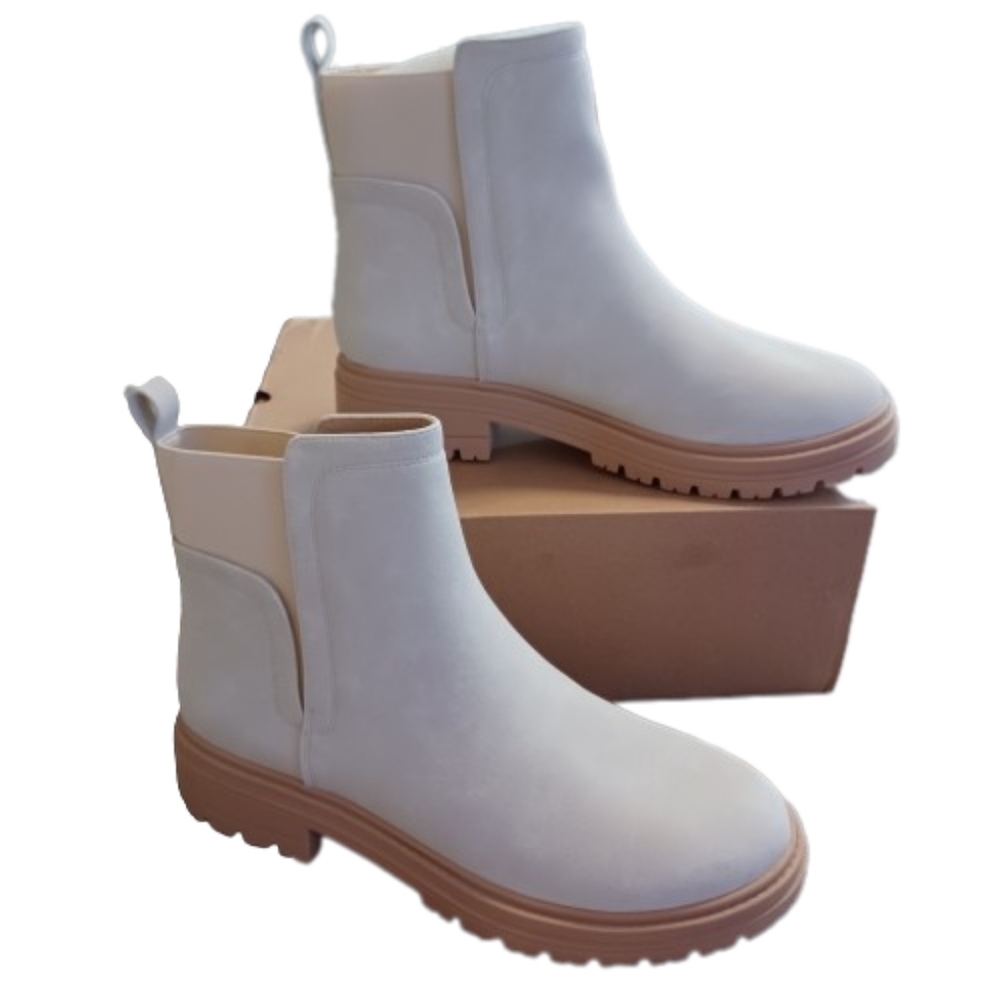 ZBY Cream LUG Sole Platform Ankle Combat Comfortable Chelsea Bootie Boots Shoes
